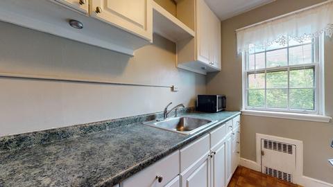 56 Elm St #9, Worcester, MA 01609 photo 2