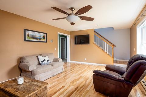 80 Saint Louis St, Worcester, MA 01607 photo 2