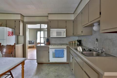 912 Bailey Hill Rd, Killingly, CT 06241 photo 12