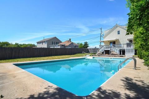 43 Tucker St, Fall River, MA 02724 photo 5