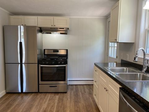 45 E St, Hull, MA 02045 photo 2