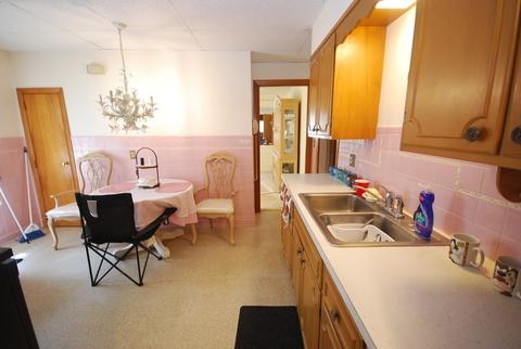 65 Shawmut St, Springfield, MA 01108 photo 20