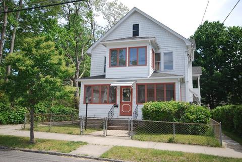 65 Shawmut St, Springfield, MA 01108 photo 1