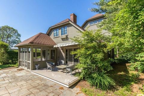 8 Squam Rock Rd, Gloucester, MA 01930 photo 9