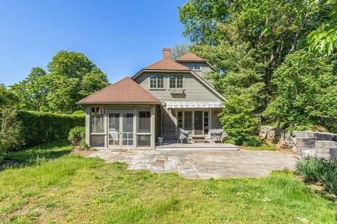 8 Squam Rock Rd, Gloucester, MA 01930 photo 11