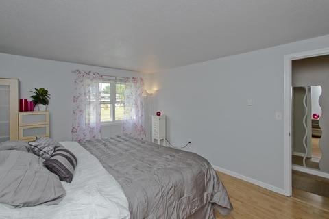 269 Chicopee St #4, Chicopee, MA 01013 photo 32