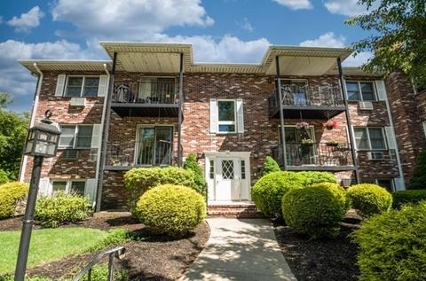 19 Pine St #J, Canton, MA 02021 photo 1