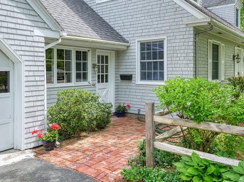 69 Edward St, Athol, MA 01331 photo 2