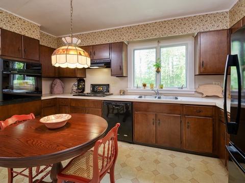 69 Edward St, Athol, MA 01331 photo 6