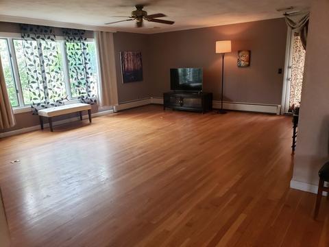 4 Valley Ln, Easthampton, MA 01027 photo 4