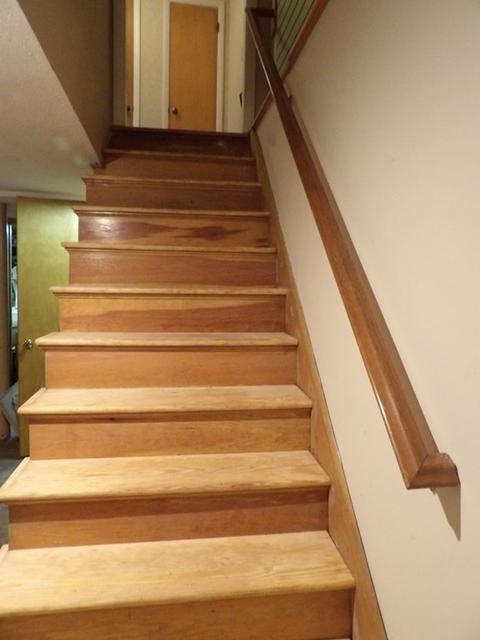 4 Valley Ln, Easthampton, MA 01027 photo 14
