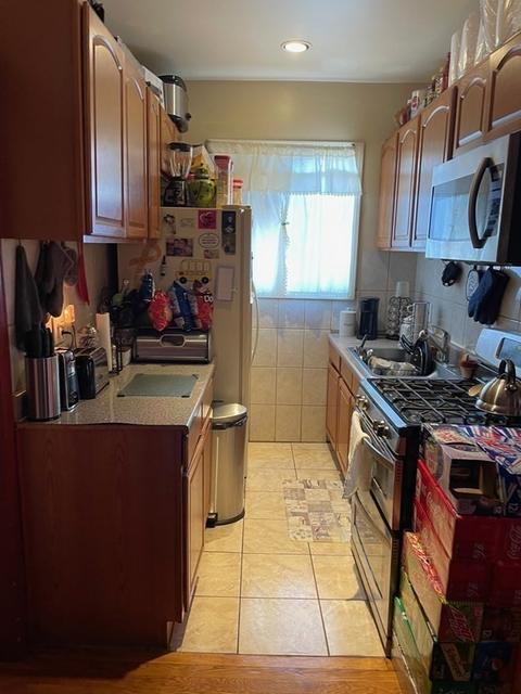 935 Cherry St, Fall River, MA 02720 photo 6