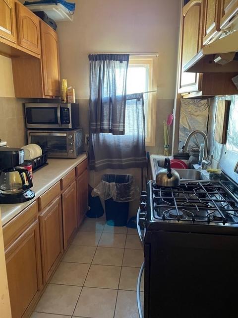 935 Cherry St, Fall River, MA 02720 photo 11