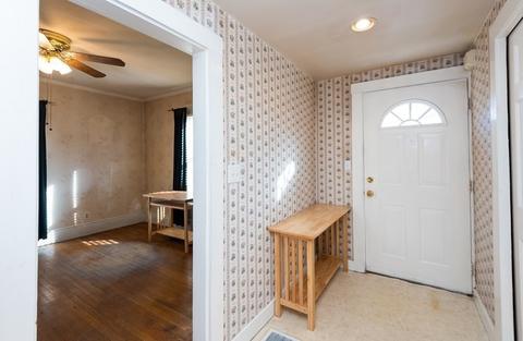 37 Brimblecom St, Lynn, MA 01902 photo 8