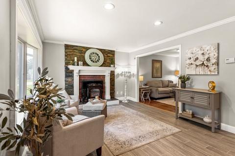45 Willow Rd, Ayer, MA 01432 photo 9
