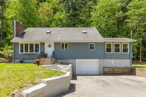 45 Willow Rd, Ayer, MA 01432 photo 1