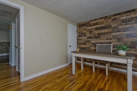 68 Yvette St, Chicopee, MA 01020 photo 29