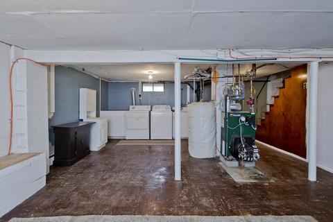 68 Yvette St, Chicopee, MA 01020 photo 35