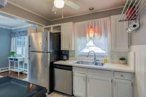45 Bacon Rd, Springfield, MA 01119 photo 6