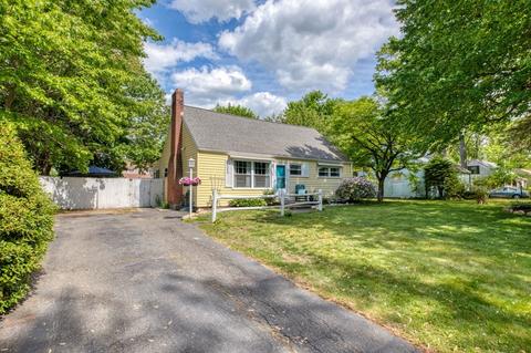 45 Bacon Rd, Springfield, MA 01119 photo 3