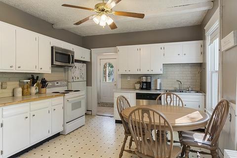 99 Barthel Ave, Gardner, MA 01440 photo 16