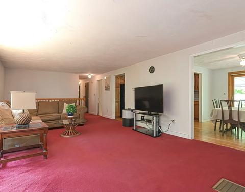 79 Glen Ave, Upton, MA 01568 photo 22