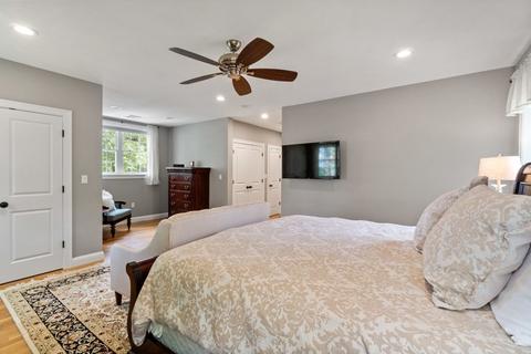 165 Meadowbrook Rd, Needham, MA 02492 photo 18