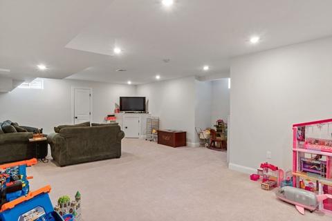 165 Meadowbrook Rd, Needham, MA 02492 photo 28