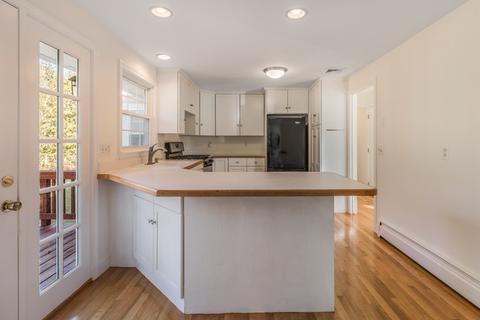 3 Mohawk Dr, Framingham, MA 01701 photo 10