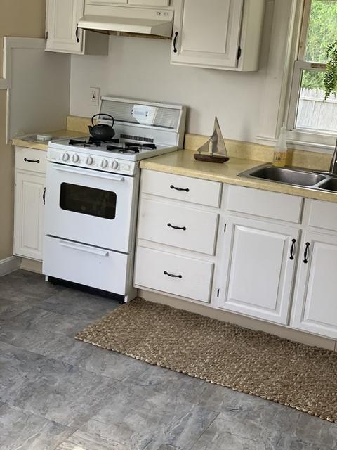 166 Sandwich Rd, Wareham, MA 02571 photo 3