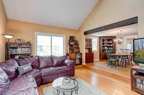 343 Mendon St, Upton, MA 01568 photo 8