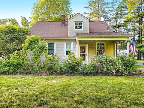 49 Bartels St, Springfield, MA 01128 photo 1
