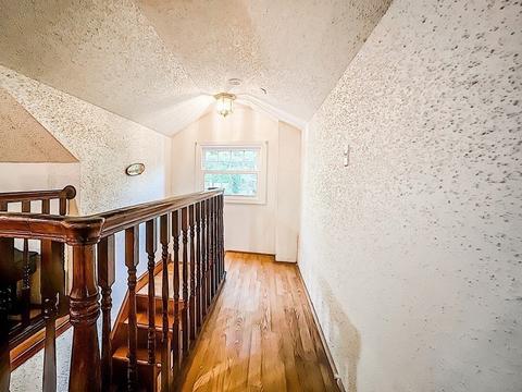 49 Bartels St, Springfield, MA 01128 photo 18