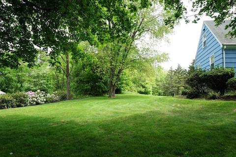 91 Eight Lots Rd, Sutton, MA 01590 photo 4