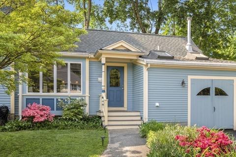 27 Hillcrest Rd, Reading, MA 01867 photo 4