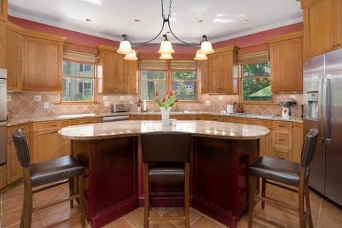 27 Hillcrest Rd, Reading, MA 01867 photo 16