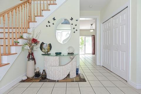 13 Konkel Ave, Webster, MA 01570 photo 8