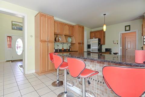 13 Konkel Ave, Webster, MA 01570 photo 18