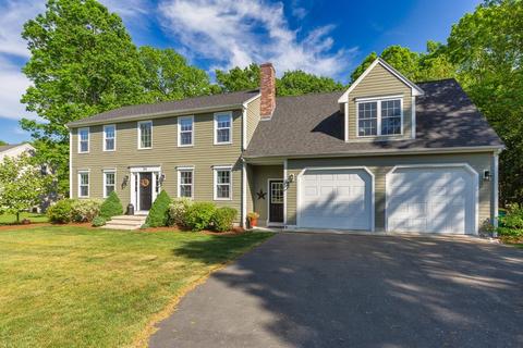 24 Cooper Rd, Mansfield, MA 02048 photo 2