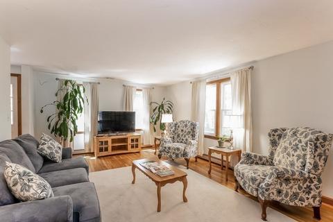 379 Red Brook Rd, Mashpee, MA 02649 photo 5