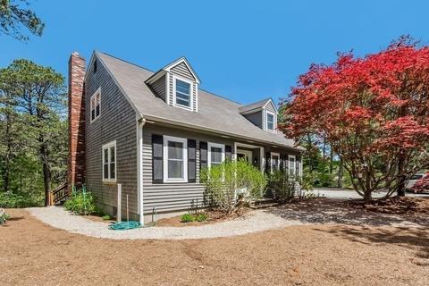 379 Red Brook Rd, Mashpee, MA 02649 photo 3