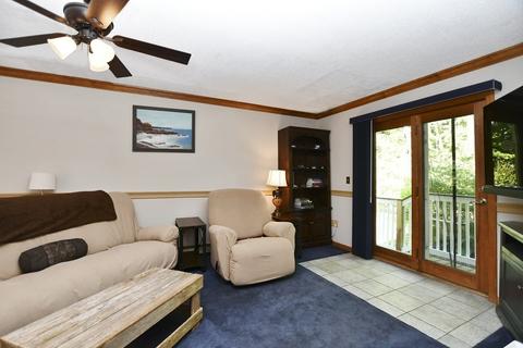44 Tolend Rd, Dover, NH 03820 photo 14