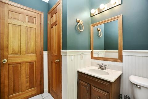 44 Tolend Rd, Dover, NH 03820 photo 12