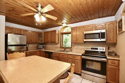 44 Tolend Rd, Dover, NH 03820 photo 10
