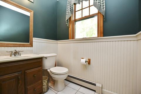44 Tolend Rd, Dover, NH 03820 photo 11