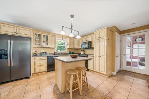 20 Birmingham Rd, Worcester, MA 01606 photo 3