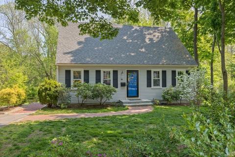 14 Bradley Park Dr, Hingham, MA 02043 photo 1