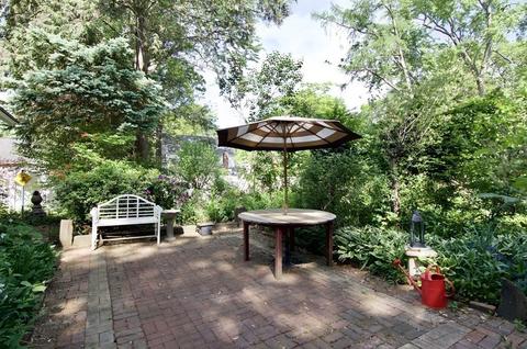 156 Whittum Ave, Springfield, MA 01118 photo 8
