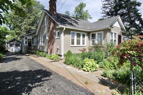 156 Whittum Ave, Springfield, MA 01118 photo 2