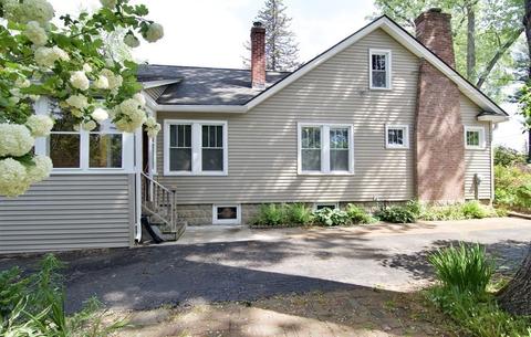 156 Whittum Ave, Springfield, MA 01118 photo 5